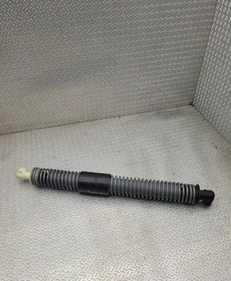 BMW 5 G30 G31 G38 Tailgate/trunk strut/damper 7366403