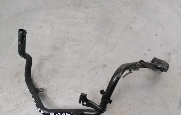 Audi A6 S6 C6 4F Engine coolant pipe/hose 059121507AC