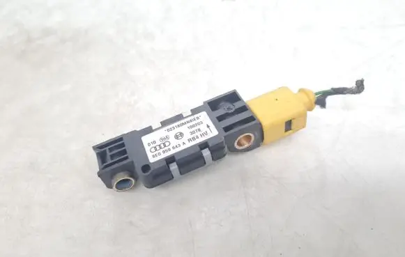 Audi A6 S6 C5 4B Airbag deployment crash/impact sensor 8E0959643A