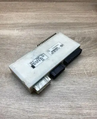 BMW 5 E39 Comfort/convenience module 6901228 5DK007047