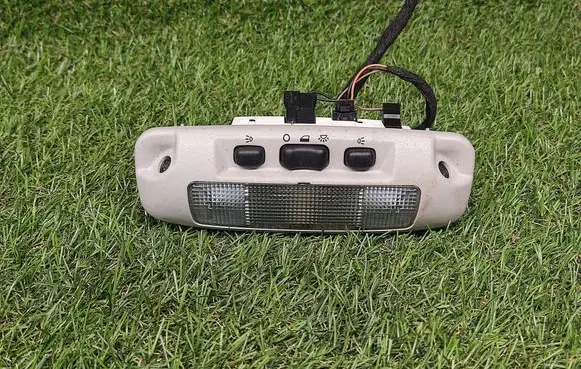 Ford Mondeo Mk III Front seat light 2S7T15K609BB