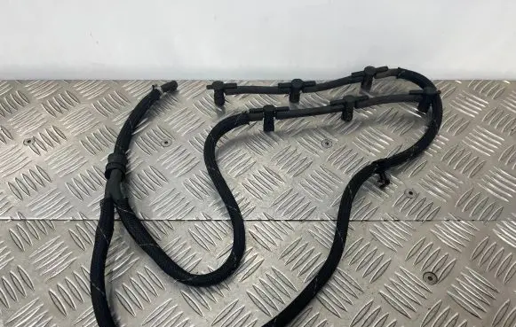 Audi A6 S6 C7 4G Fuel return line/hose 059130218AJ 928301101