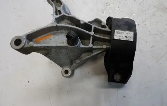 Dacia Jogger Engine mount bracket 112320794R
