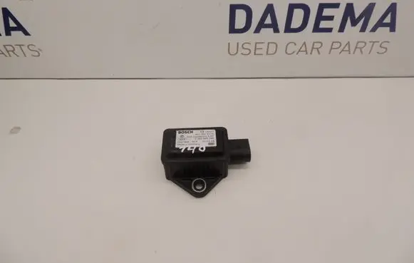 Audi A4 S4 B6 8E 8H ESP acceleration yaw rate sensor 8E0907637A 0265005245 D140