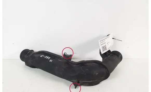 Volkswagen Caddy Intercooler hose/pipe 1K0145770AE