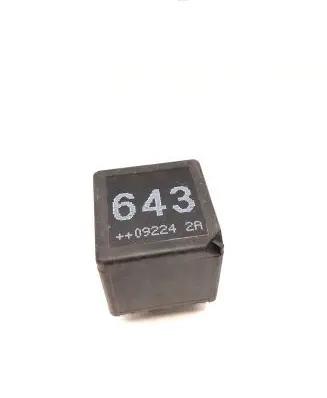 Audi A6 S6 C6 4F Other relay 8K0951253