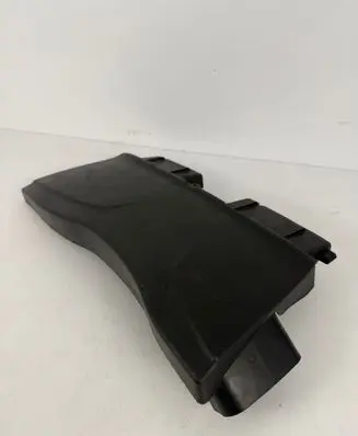 BMW X1 E84 Air intake duct part 7798772 7811906