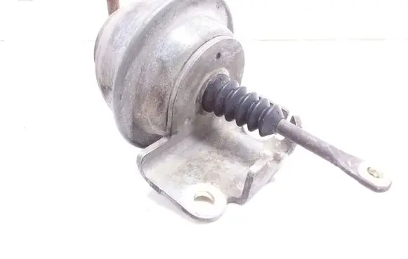 Nissan Almera N16 Turbo system vacuum part 
