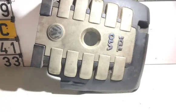Volkswagen Touareg I Engine cover (trim) 07Z103935H