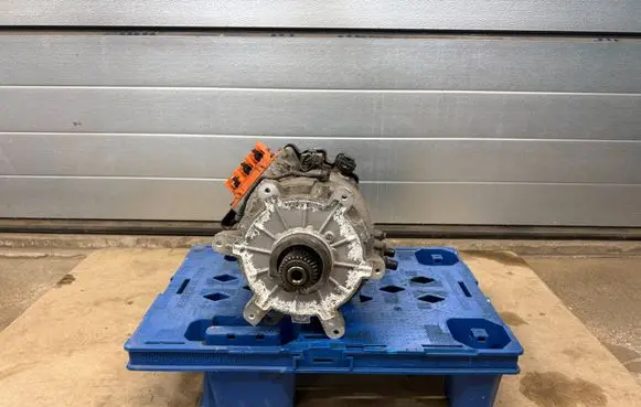Peugeot 3008 I Electric car motor 9800189280