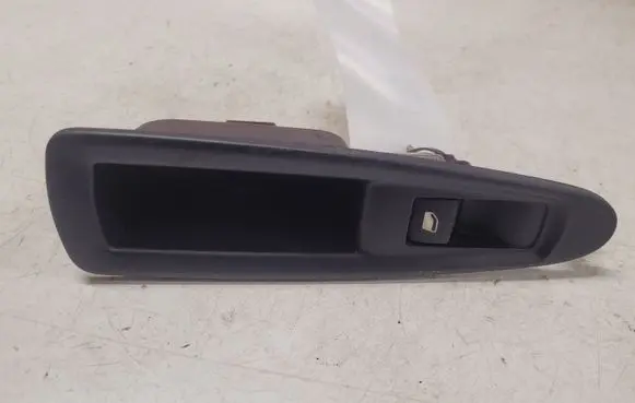 Citroen C4 I Electric window control switch 965091277
