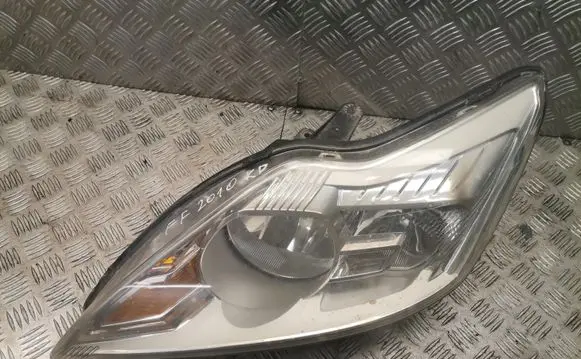 Ford Focus Headlight/headlamp 8m5113w0230af