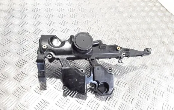 Renault Laguna III Rocker cam cover 8200673395