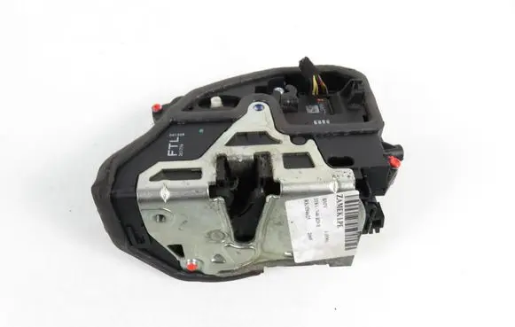 BMW 3 E90 E91 Front door lock 7059967