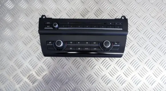 BMW 5 F10 F11 Climate control unit 9285341