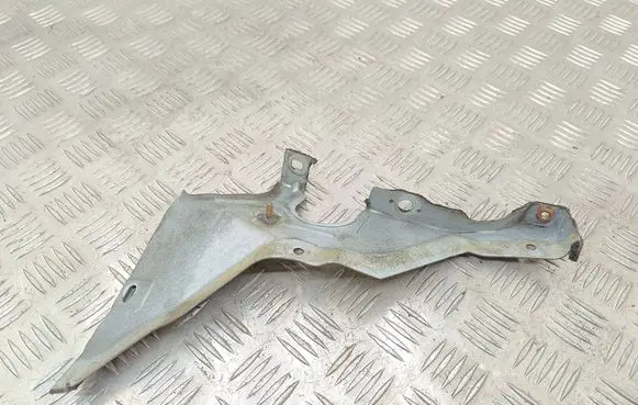 Volvo XC60 Other engine part 30760872 6G9N10B832BE