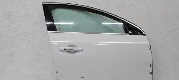 Volvo S60 Front door