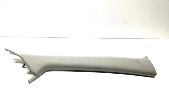 Toyota Avensis T270 (A) pillar trim 6221105040 6221105050