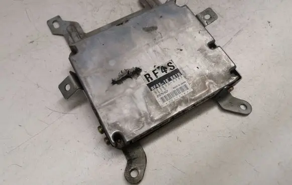 Mazda 323 F Engine control unit/module 2758005791 RF4S18881B