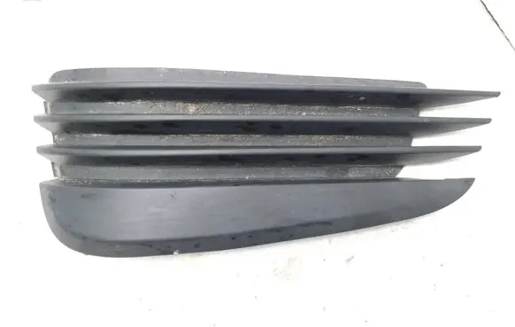 Opel Vectra C Front bumper lower grill 904000009 13182914 551004542
