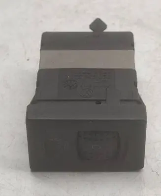 Volkswagen PASSAT B5 Seat heating switch 3B0963563