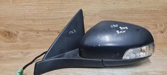 Volvo C30 Front door electric wing mirror 