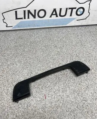 BMW 5 E34 Rear door handle cover 1928209