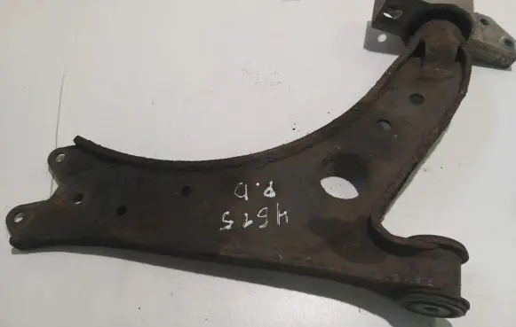 Skoda Octavia Mk2 (1Z) Front lower control arm/wishbone 1K0199232G3676301