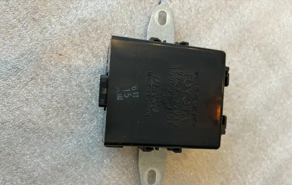 Lexus GS 300 350 430 450H Other control units/modules 8976930010 1586000101