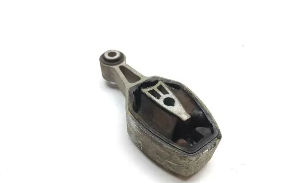 Peugeot 2008 I Engine mount bracket 9810221880