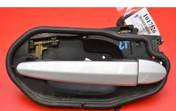 Rear door exterior handle