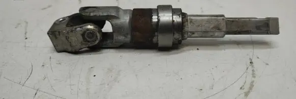 Volvo V70 Steering column universal joint