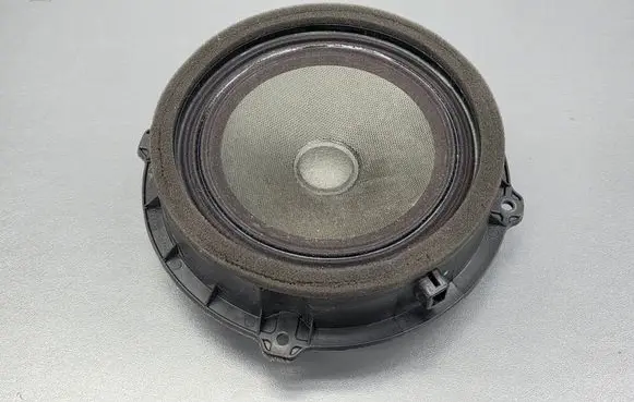 KIA Ceed Front door speaker 96340A2000