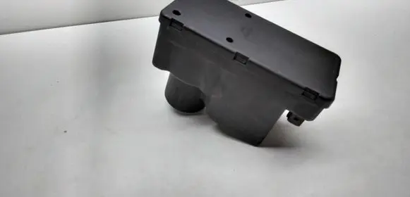 Audi 80 90 S2 B4 Central locking vacuum pump 443862257H