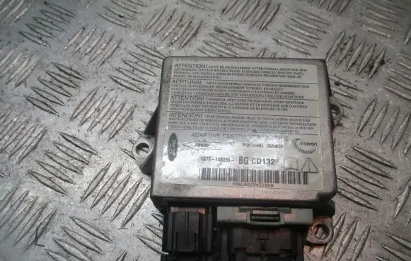 Ford Mondeo Mk III Airbag control unit/module 1S7T-14B056