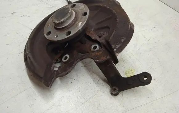 Audi A3 S3 8P Rear wheel hub