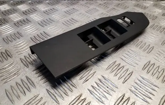 Toyota Auris E180 Front door window switch trim 7423102D30 7423102D40
