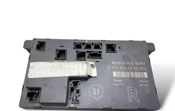 Mercedes-Benz E W211 Door control unit/module 2118201685