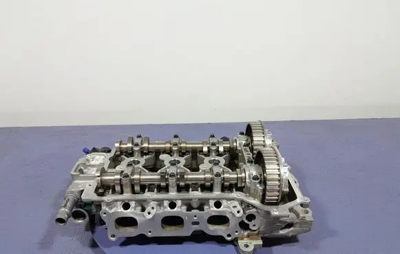 Chevrolet Corsa Engine head 9810886380