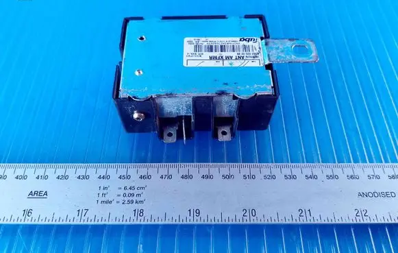 Mercedes-Benz ML W163 Aerial antenna amplifier 1638200289