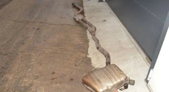 Muffler/silencer