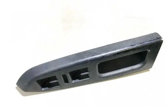 Volkswagen Touran I Front door window switch trim 1t1867371f