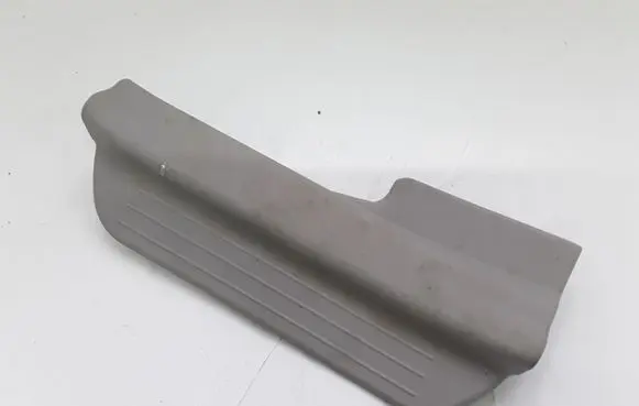 KIA Ceed Rear sill trim cover 858411H000