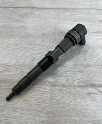 Renault Laguna II Fuel injector 0445110084