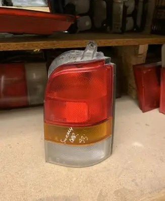 Nissan Sunny Rear/tail lights 22024555