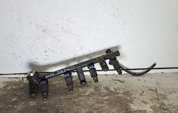 Renault Scenic I Fuel main line pipe 7700273495