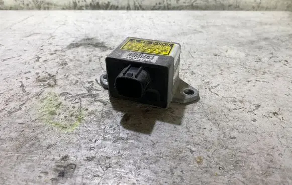 Toyota Land Cruiser (J120) ESP acceleration yaw rate sensor 8918360010 1745005220