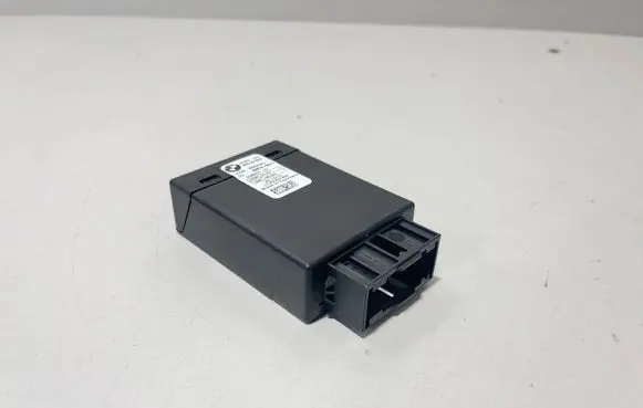 BMW 5 G30 G31 G38 Steering rack control module 8842043 6885215