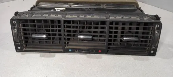 Audi A8 S8 D2 4D Dash center air vent grill 4D0820951 5399388200 4D0820961