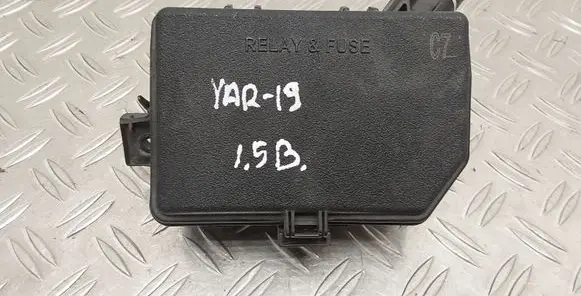 Toyota Yaris Fuse box set